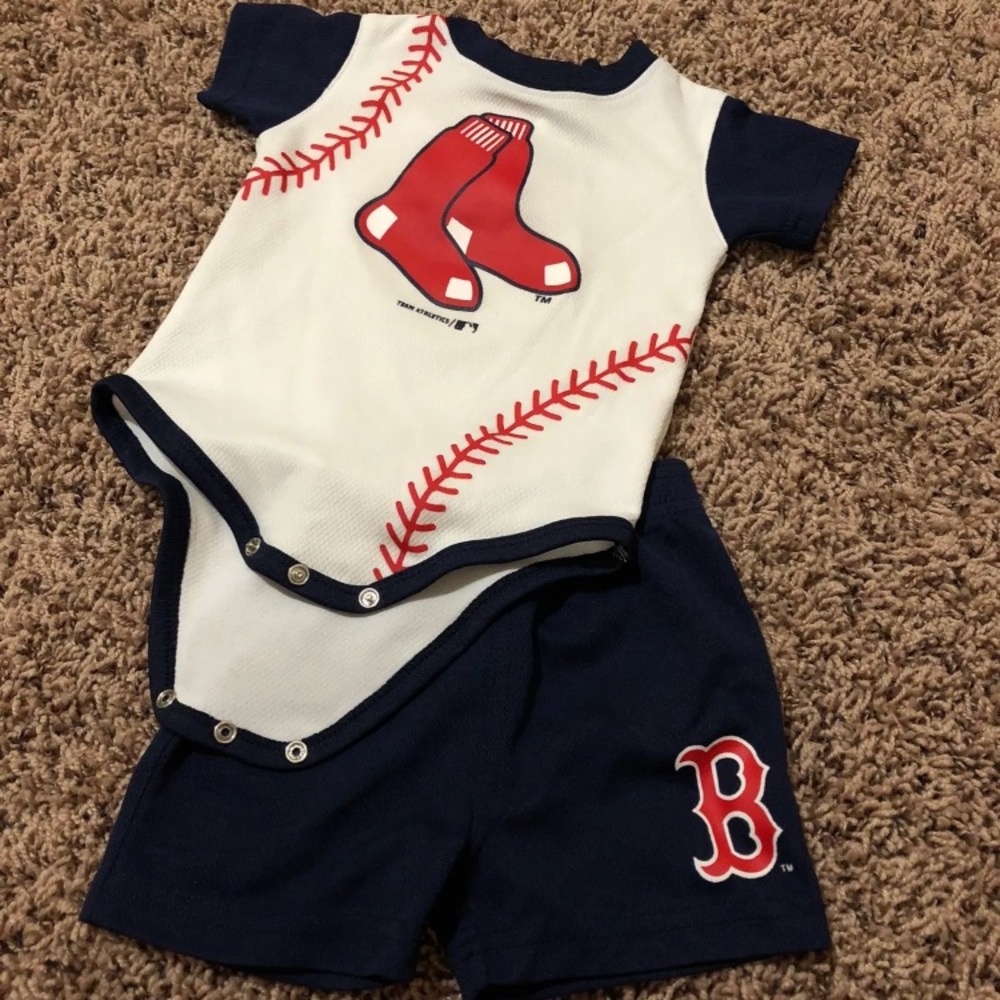 Red Sox outfit